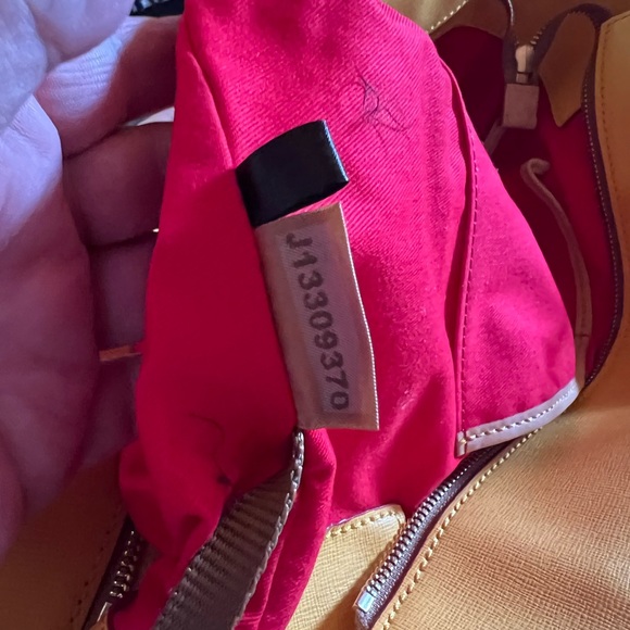 DooneyBourke new with out tag never use comes with dust bag - Picture 10 of 12